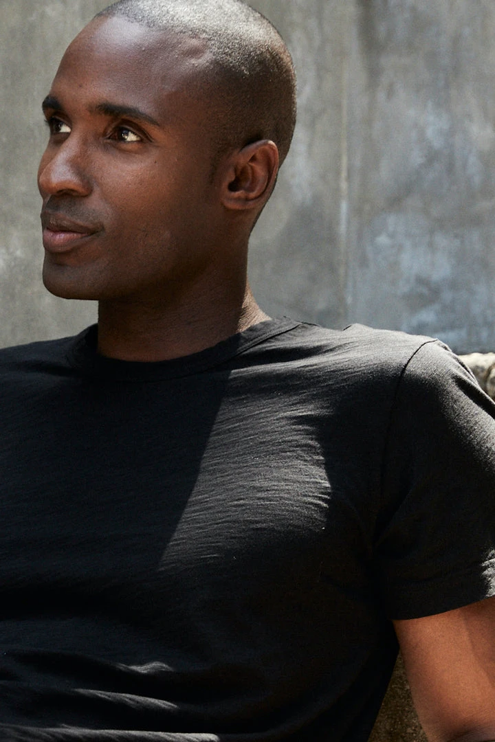 Velvet By Graham & Spencer Mens AMARO CREW NECK SLUB TEE 24 Velvet By Graham & Spencer Mens AMARO CREW NECK SLUB TEE