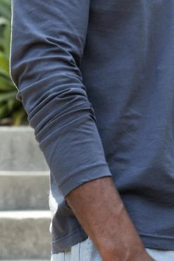 Velvet By Graham & Spencer SKEETER WHISPER CLASSIC CREW NECK TEE 50 Velvet By Graham & Spencer SKEETER WHISPER CLASSIC CREW NECK TEE