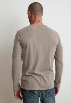 Velvet By Graham & Spencer ALVARO COTTON JERSEY HENLEY