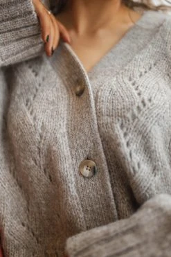 Velvet By Graham & Spencer BETH BUTTON FRONT CARDIGAN 15 Velvet By Graham & Spencer BETH BUTTON FRONT CARDIGAN