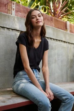 Velvet By Graham & Spencer JILIAN ORIGINAL SLUB V-NECK TEE