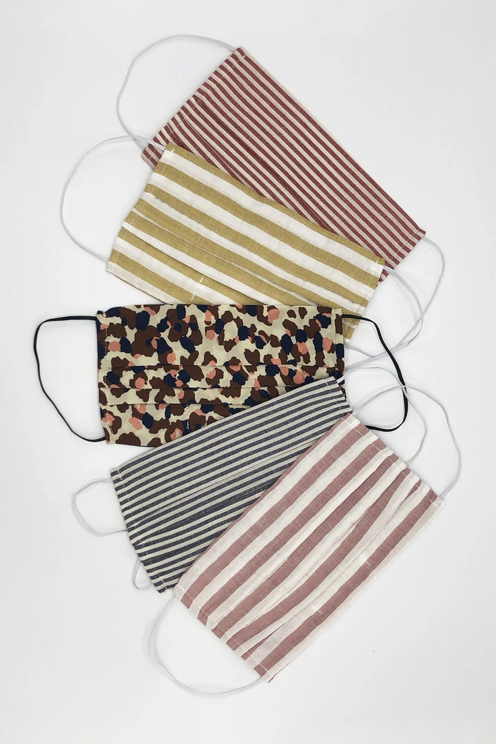 Velvet By Graham & Spencer Assorted Face Masks – 2 Pack Womens 3 Velvet By Graham & Spencer Assorted Face Masks – 2 Pack Womens