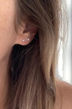 MINA STUD EARRINGS BY THATCH Womens