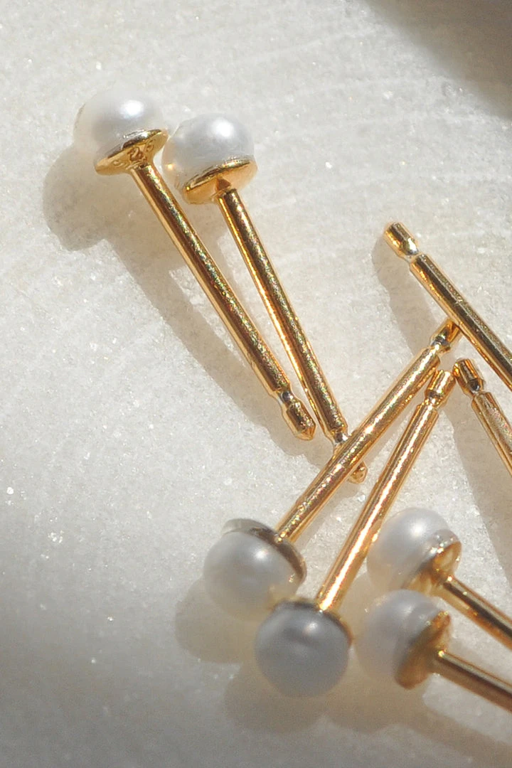 MINA STUD EARRINGS BY THATCH Womens 5 MINA STUD EARRINGS BY THATCH Womens