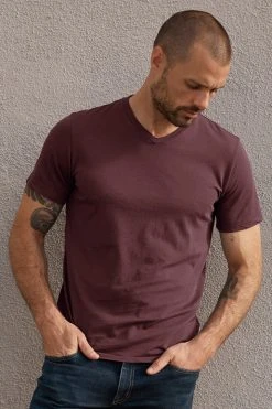 Velvet By Graham & Spencer Mens SAMSEN WHISPER CLASSIC V-NECK TEE 26 Velvet By Graham & Spencer Mens SAMSEN WHISPER CLASSIC V-NECK TEE