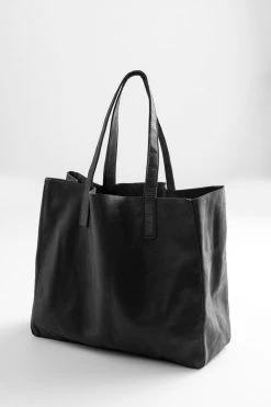 Velvet By Graham & Spencer CLOVER LEATHER TOTE