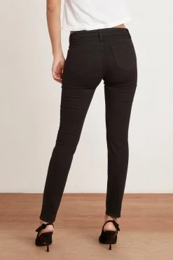 Velvet By Graham & Spencer Womens TONI SKINNY JEAN