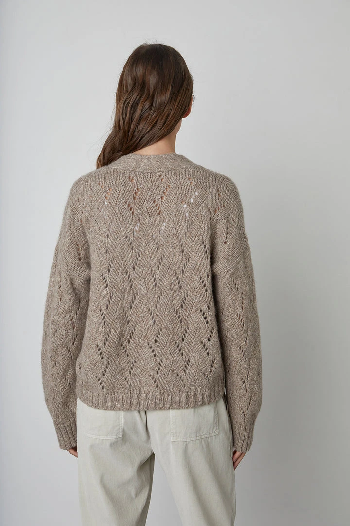 Velvet By Graham & Spencer BETH BUTTON FRONT CARDIGAN 6 Velvet By Graham & Spencer BETH BUTTON FRONT CARDIGAN