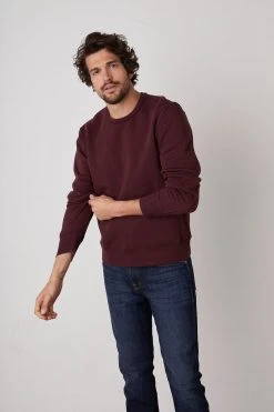 Velvet By Graham & Spencer KING CREW NECK SWEATSHIRT Mens 8 Velvet By Graham & Spencer KING CREW NECK SWEATSHIRT Mens