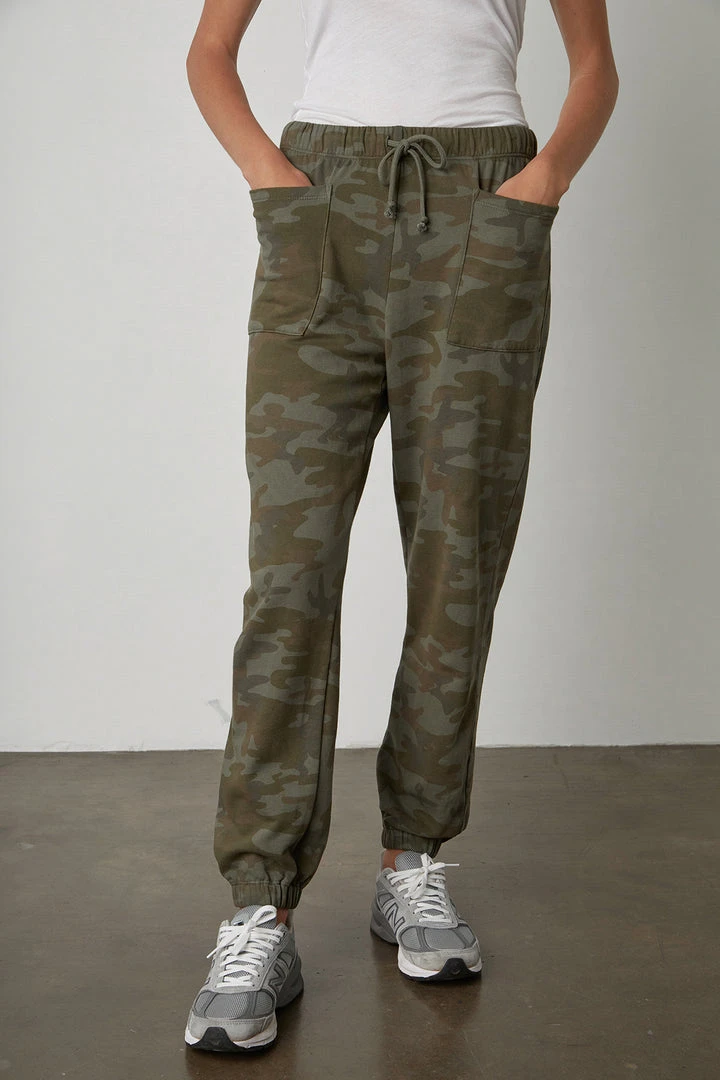 Velvet By Graham & Spencer SKYE CAMO SWEATPANT 4 Velvet By Graham & Spencer SKYE CAMO SWEATPANT