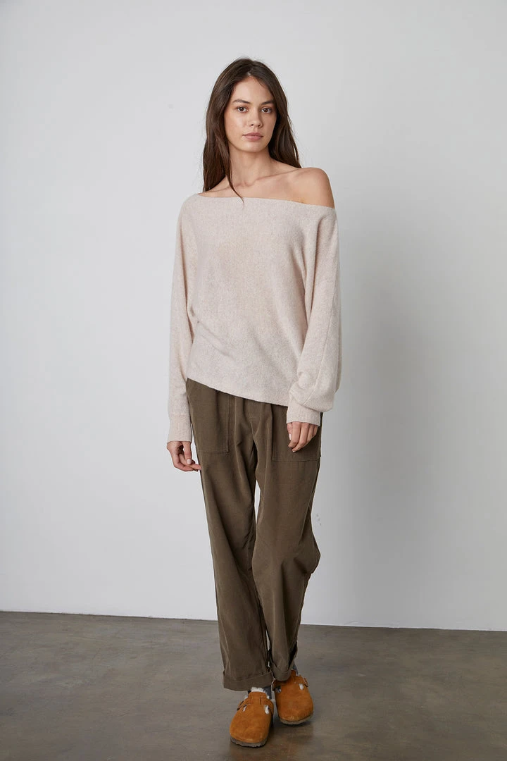 Velvet By Graham & Spencer Womens JULIET CASHMERE SWEATER 4 Velvet By Graham & Spencer Womens JULIET CASHMERE SWEATER