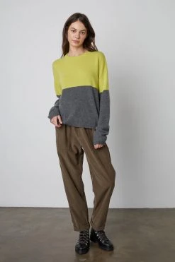 Velvet By Graham & Spencer Womens NORA CASHMERE CREW NECK SWEATER 12 Velvet By Graham & Spencer Womens NORA CASHMERE CREW NECK SWEATER