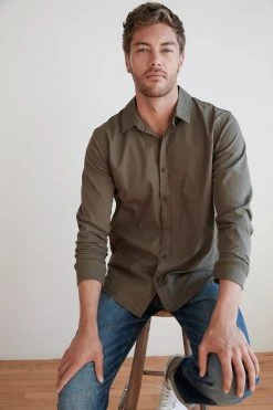 Velvet By Graham & Spencer Mens ARLIE CONTRAST COTTON JERSEY BUTTON-UP SHIRT 15 Velvet By Graham & Spencer Mens ARLIE CONTRAST COTTON JERSEY BUTTON-UP SHIRT