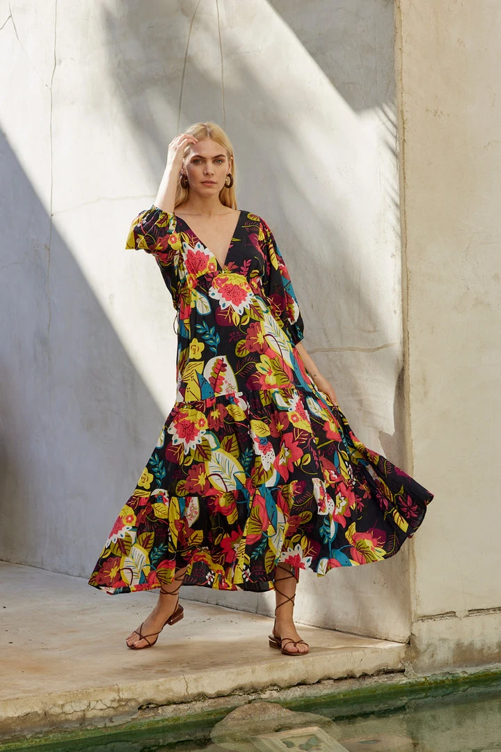 Velvet By Graham & Spencer CHLOE PRINTED MAXI DRESS 6 Velvet By Graham & Spencer CHLOE PRINTED MAXI DRESS