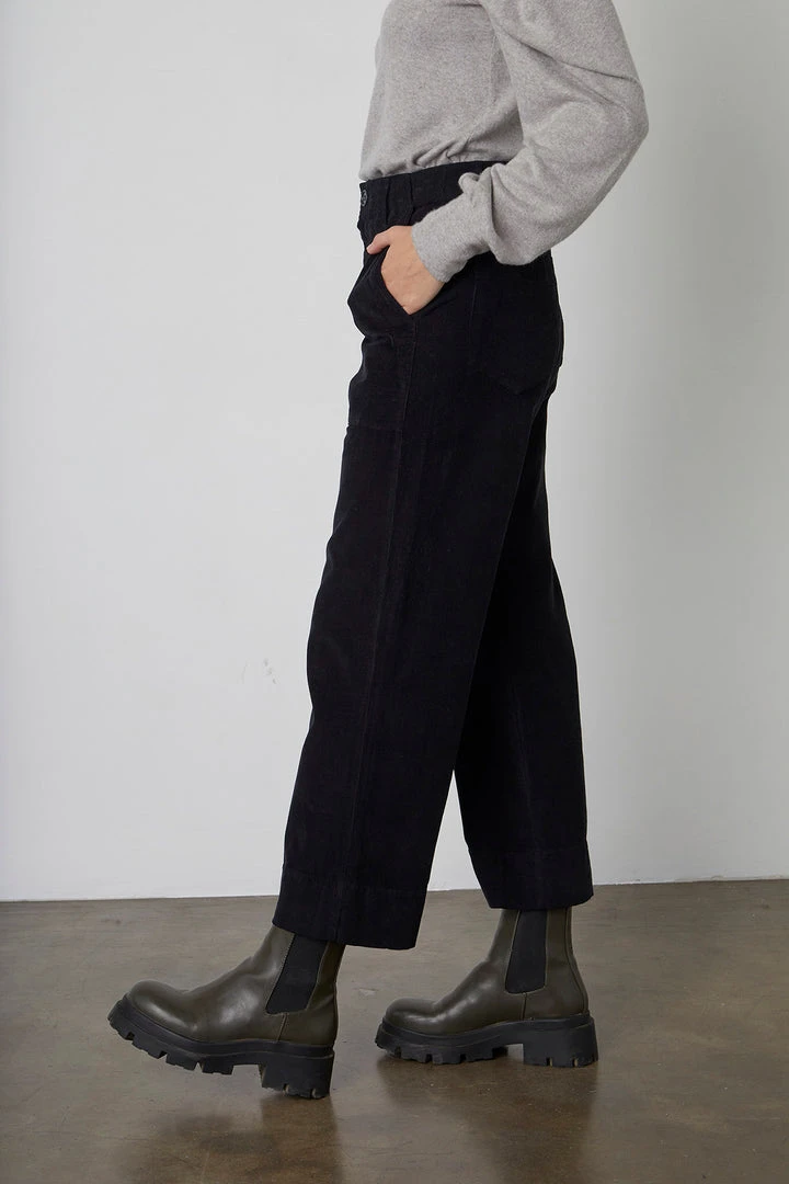 Velvet By Graham & Spencer VERA CORDUROY WIDE LEG PANT Womens 5 Velvet By Graham & Spencer VERA CORDUROY WIDE LEG PANT Womens