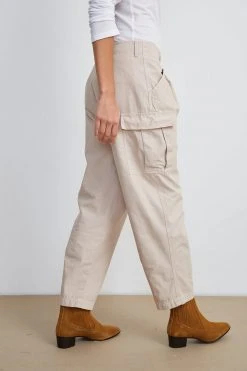 Velvet By Graham & Spencer BEV COTTON CANVAS CARGO PANT Womens 10 Velvet By Graham & Spencer BEV COTTON CANVAS CARGO PANT Womens