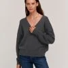 Velvet By Graham & Spencer Womens BELINDA V-NECK SWEATER