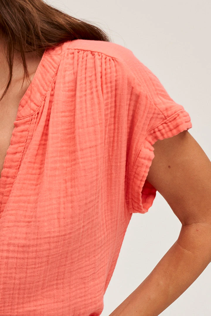 Velvet By Graham & Spencer Womens PAMELA COTTON GAUZE BUTTON-UP TOP 10 Velvet By Graham & Spencer Womens PAMELA COTTON GAUZE BUTTON-UP TOP