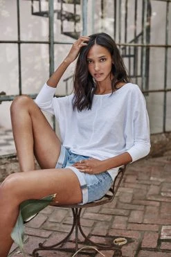 Velvet By Graham & Spencer JOSS DOLMAN SLEEVE TEE Womens 31 Velvet By Graham & Spencer JOSS DOLMAN SLEEVE TEE Womens