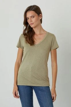 Velvet By Graham & Spencer Womens LILITH COTTON SLUB V-NECK TEE 44 Velvet By Graham & Spencer Womens LILITH COTTON SLUB V-NECK TEE