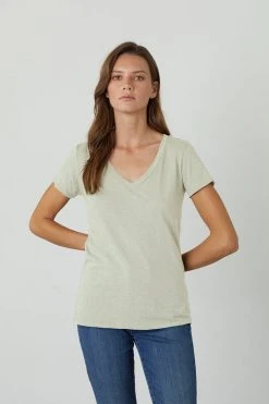Velvet By Graham & Spencer LILITH COTTON SLUB V-NECK TEE Womens 31 Velvet By Graham & Spencer LILITH COTTON SLUB V-NECK TEE Womens