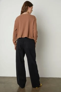 Velvet By Graham & Spencer BONNIE CROPPED HENLEY Womens 8 Velvet By Graham & Spencer BONNIE CROPPED HENLEY Womens