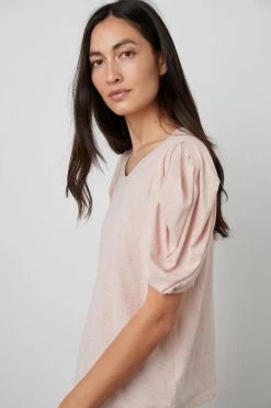 Velvet By Graham & Spencer Womens KIERA PUFF SLEEVE TEE 21 Velvet By Graham & Spencer Womens KIERA PUFF SLEEVE TEE