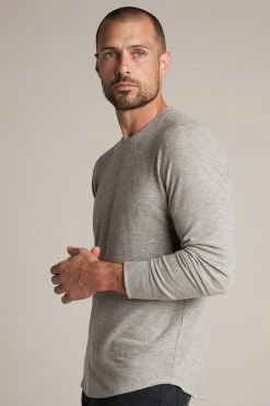 Velvet By Graham & Spencer BRONSON COZY JERSEY KNIT TOP Mens