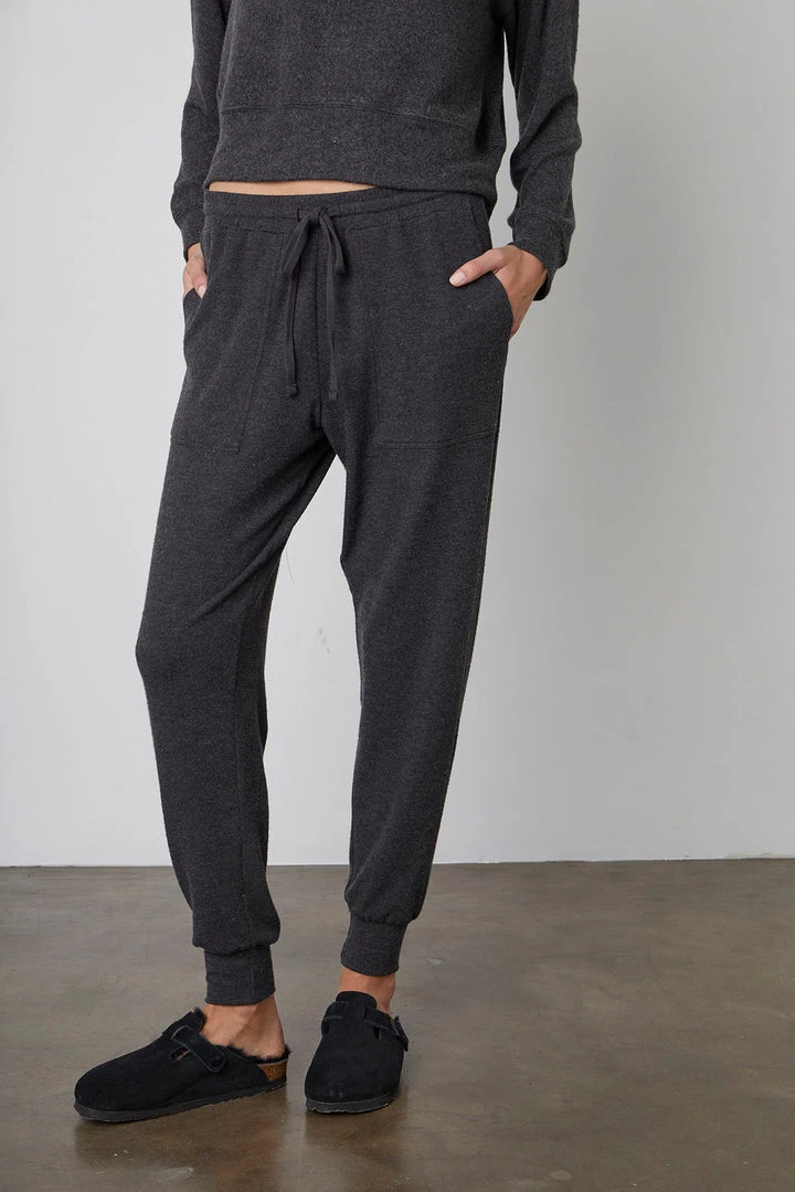 Velvet By Graham & Spencer JUDY DRAWSTRING SWEATPANT 8 Velvet By Graham & Spencer JUDY DRAWSTRING SWEATPANT