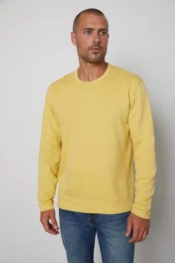 Velvet By Graham & Spencer Mens GASTON CREW NECK TEE