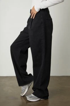 Velvet By Graham & Spencer Womens HARLOW HIGH RISE WIDE LEG DENIM