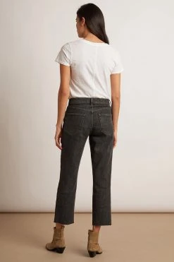 Velvet By Graham & Spencer KAROLINA HI RISE STRAIGHT LEG CUT OFF JEANS