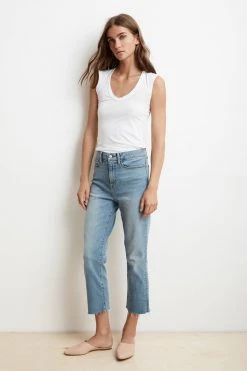 Velvet By Graham & Spencer KAROLINA HI RISE STRAIGHT LEG CUT OFF JEANS Womens