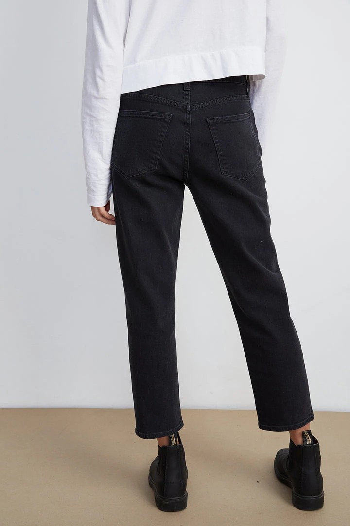 Velvet By Graham & Spencer VICTORIA HI RISE STRAIGHT LEG JEAN 14 Velvet By Graham & Spencer VICTORIA HI RISE STRAIGHT LEG JEAN