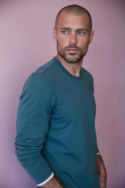 Velvet By Graham & Spencer STEPHEN REVERSIBLE COTTON LONG SLEEVE TEE 15 Velvet By Graham & Spencer STEPHEN REVERSIBLE COTTON LONG SLEEVE TEE