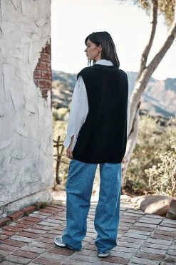 Velvet By Graham & Spencer Womens SASHA SWEATER VEST