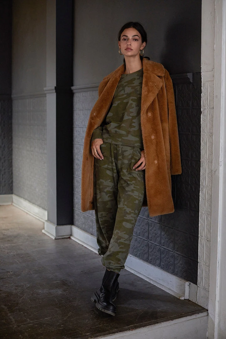 Velvet By Graham & Spencer Womens EVALYN LUX FAUX FUR COAT 3 Velvet By Graham & Spencer Womens EVALYN LUX FAUX FUR COAT