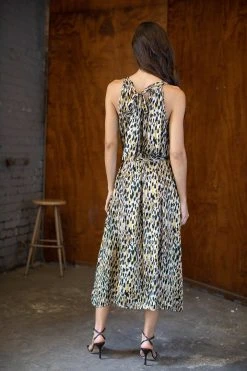 Velvet By Graham & Spencer EDANA PRINTED MAXI DRESS Womens 18 Velvet By Graham & Spencer EDANA PRINTED MAXI DRESS Womens