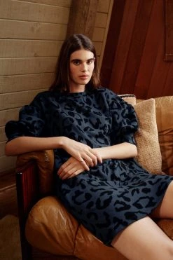 Velvet By Graham & Spencer FRANCIE PRINTED DRESS