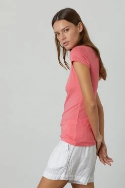 Velvet By Graham & Spencer Womens JEMMA GAUZY WHISPER FITTED CREW NECK TEE 42 Velvet By Graham & Spencer Womens JEMMA GAUZY WHISPER FITTED CREW NECK TEE