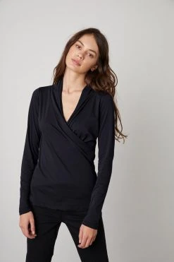 Velvet By Graham & Spencer MERI WRAP FRONT FITTED TOP Womens 52 Velvet By Graham & Spencer MERI WRAP FRONT FITTED TOP Womens
