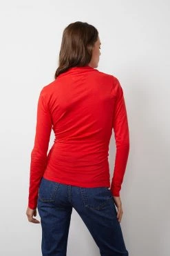 Velvet By Graham & Spencer MERI WRAP FRONT FITTED TOP Womens 64 Velvet By Graham & Spencer MERI WRAP FRONT FITTED TOP Womens