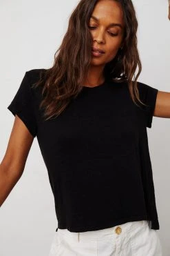 Velvet By Graham & Spencer CASEY SHORT SLEEVE CREW NECK TEE