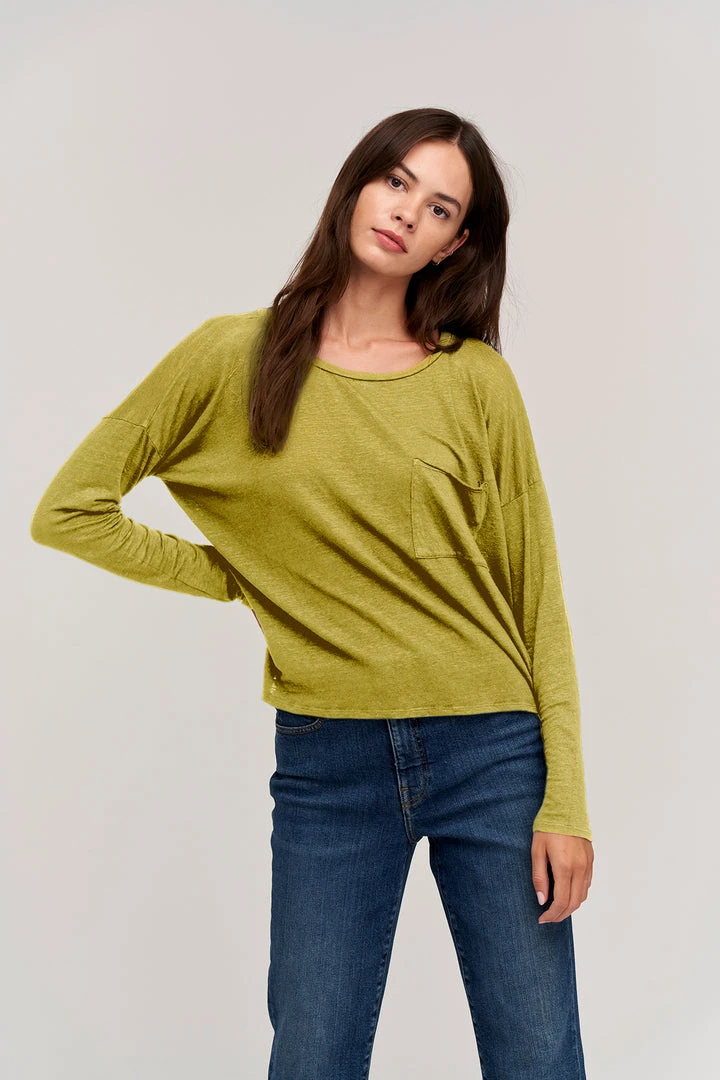 Velvet By Graham & Spencer Womens FIONA POCKET TEE 9 Velvet By Graham & Spencer Womens FIONA POCKET TEE