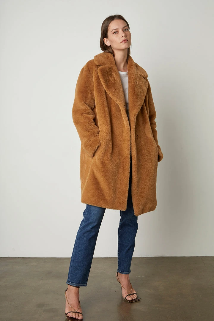 Velvet By Graham & Spencer Womens EVALYN LUX FAUX FUR COAT 4 Velvet By Graham & Spencer Womens EVALYN LUX FAUX FUR COAT