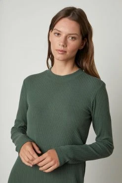 Velvet By Graham & Spencer EMBER MAXI DRESS Womens 16 Velvet By Graham & Spencer EMBER MAXI DRESS Womens