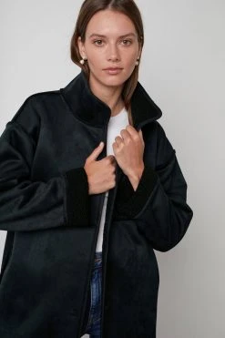 Velvet By Graham & Spencer Womens ALBANY REVERSIBLE LUX SHERPA COAT