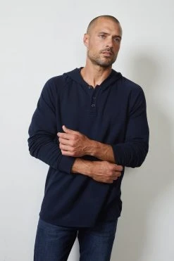 Velvet By Graham & Spencer CAMERON HENLEY HOODIE Mens 11 Velvet By Graham & Spencer CAMERON HENLEY HOODIE Mens