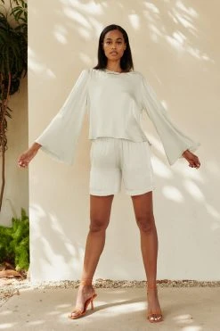 Velvet By Graham & Spencer ADINA HIGH RISE SHORTS Womens 27 Velvet By Graham & Spencer ADINA HIGH RISE SHORTS Womens