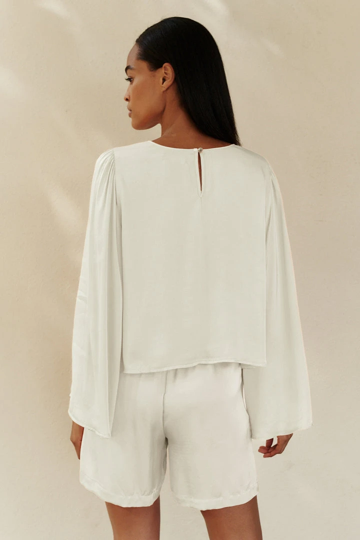 Velvet By Graham & Spencer Womens MAE BELL SLEEVE BLOUSE 15 Velvet By Graham & Spencer Womens MAE BELL SLEEVE BLOUSE